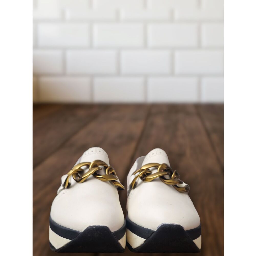 Dolce Vita "JHENEE" White Leather Platform Gold Chain Loafers